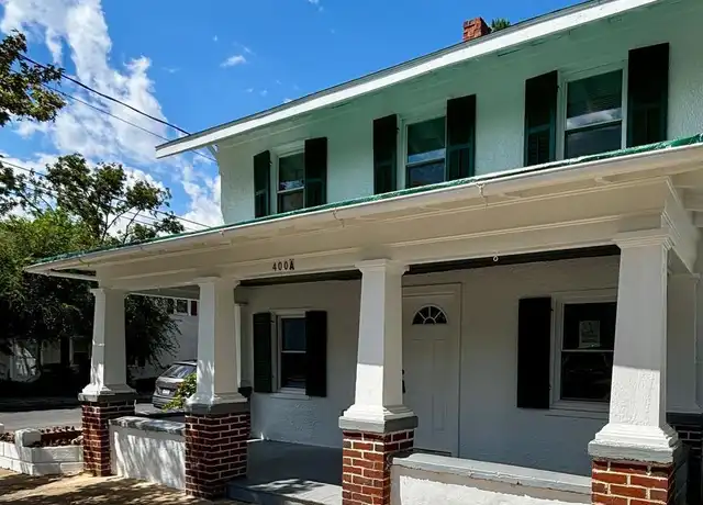 Property at 400 E Liberty St Unit A, Charles Town, WV, 25414, 2 beds, 1 bath, [object Object]
