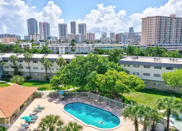 Property at 270 Layne Blvd #307, Hallandale Beach, FL, 33009, 2 beds, 2 baths, [object Object]