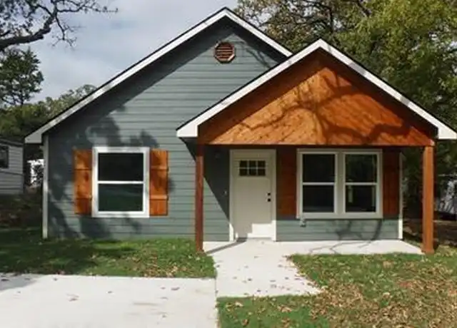 Property at 607 E Day St, Denison, TX, 75021, 3 beds, 2 baths, [object Object]