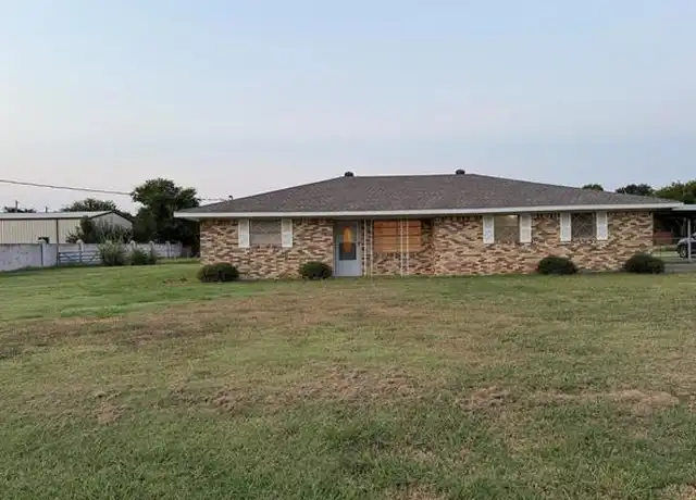 Property at 1729 Vicky Ln, Grand Prairie, TX, 75052, 3 beds, 2 baths, [object Object]