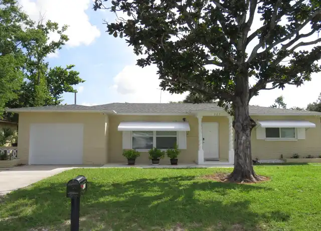 Property at 5527 Lown St N, Saint Petersburg, FL, 33714, 3 beds, 2 baths, [object Object]