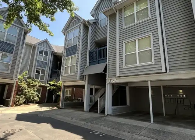 Property at 529 N Graham St Unit 2D, Charlotte, NC, 28202, 1 bed, 1 bath, [object Object]