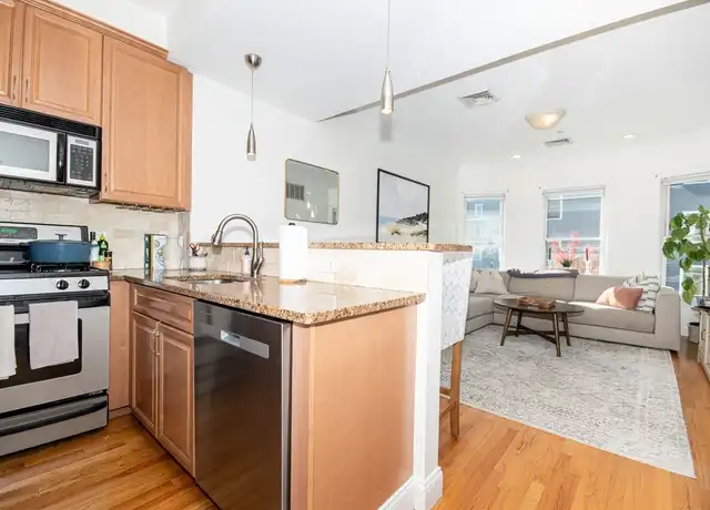 Property at 19 Knowlton St #2, South Boston, MA, 02127, 2 beds, 1 bath, [object Object]