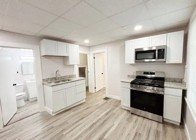 Property at 116 Walker St Unit 1A, Lowell, MA, 01854, 2 beds, 1 bath, [object Object]