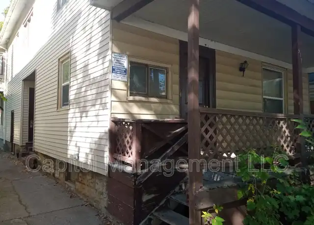 Property at 917 Seymour Ave Unit 2, Lansing, MI, 48906, 2 beds, 1 bath, [object Object]