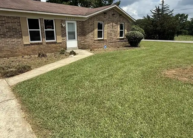 Property at 22235 Hood St, Athens, AL, 35613, 3 beds, 1 bath, [object Object]