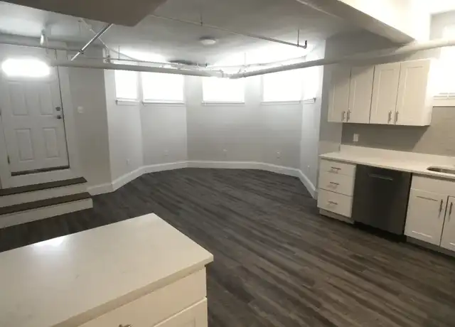 Property at 95 Park Dr Unit B, Boston, MA, 02215, 2 beds, 1 bath, [object Object]