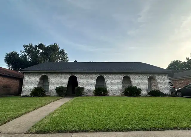 Property at 12139 Huntington Park Dr, Houston, TX, 77099, 3 beds, 2 baths, [object Object]