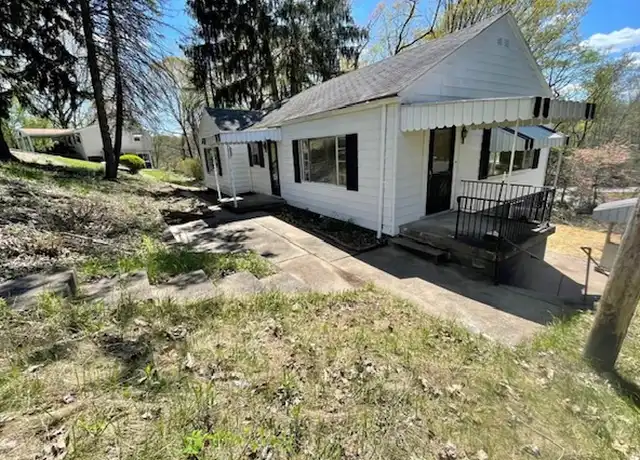 Property at 7 Birch Ln, Wheeling, WV, 26003, 3 beds, 1 bath, [object Object]