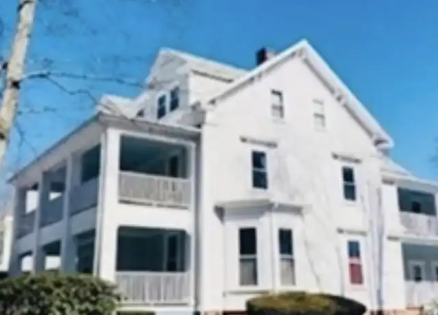 Property at 84 Walker St Unit 2, Newtonville, MA, 02460, 3 beds, 1 bath, [object Object]