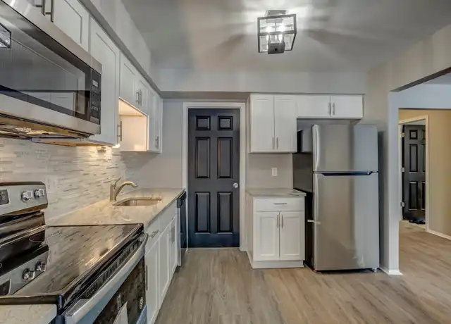 Property at 32023 W 14 Mile Rd Unit 108, Farmington Hills, MI, 48334, 2 beds, 2 baths, [object Object]