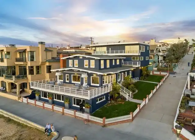 Property at 1000 The Strand, Manhattan Beach, CA, 90266, 4 beds, 2.5 baths, [object Object]