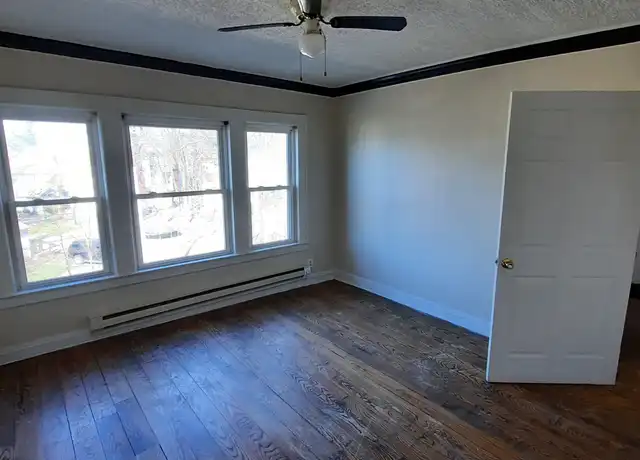 Property at 1874 Marloes Ave Unit 16, East Cleveland, OH, 44112, 1 bed, 1 bath, [object Object]