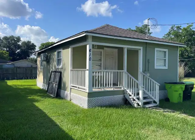 Property at 610 Maiden Ln, Richmond, TX, 77469, 2 beds, 1 bath, [object Object]