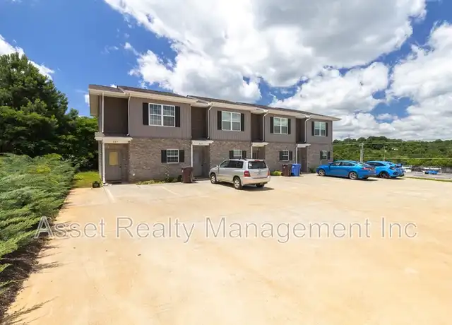 Property at 931 Warrior Hill Dr Unit 1, Louisville, TN, 37777, 2 beds, 2.5 baths, [object Object]