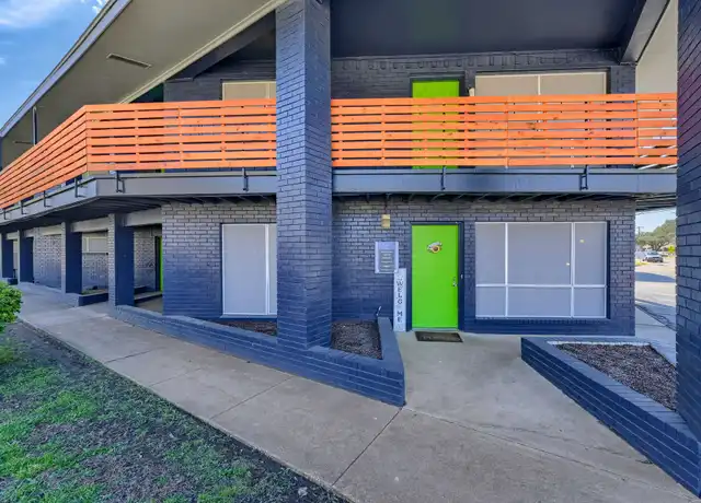 Property at Crestridge Apartments - 3200 W Walnut St, Garland, TX, 75042, 1-3 bed, 1-2 bath, [object Object]