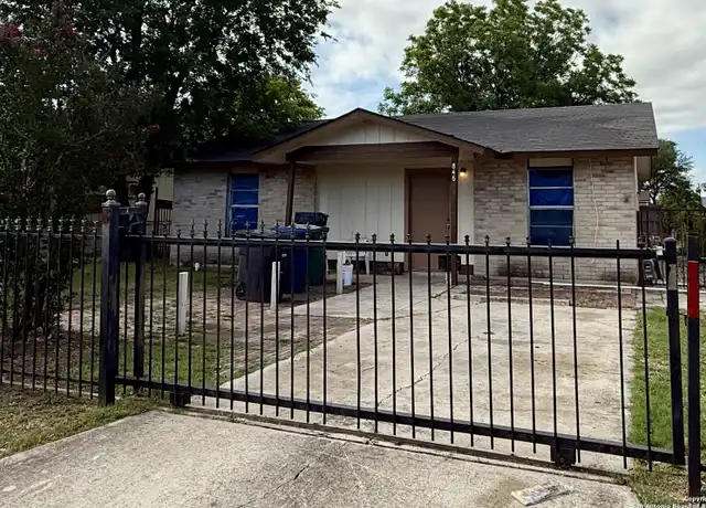 Property at 846 Brighton, San Antonio, TX, 78211, 3 beds, 1 bath, [object Object]