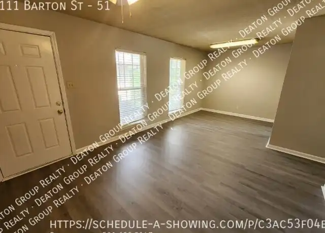 Property at 111 Barton St #51, Little Rock, AR, 72205, 2 beds, 1 bath, [object Object]