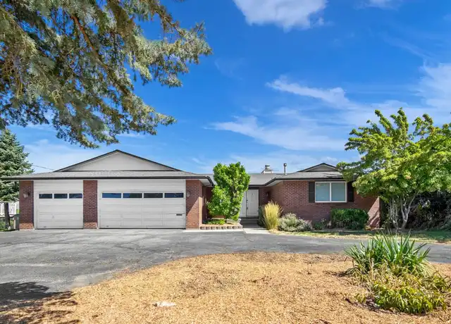 Property at 2480 W Sunrise Rim Rd, Boise, ID, 83705, 4 beds, 2 baths, [object Object]