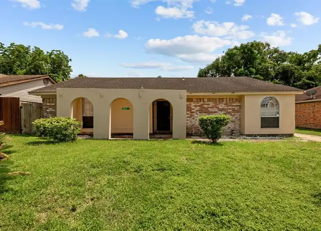 Property at 6619 Indian Lake Dr, Missouri City, TX, 77489, 6 beds, 3 baths, [object Object]