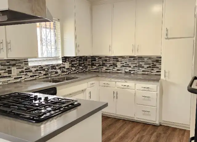 Property at 1339 S Hobart Blvd Unit 6, Los Angeles, CA, 90006, 3 beds, 2 baths, [object Object]