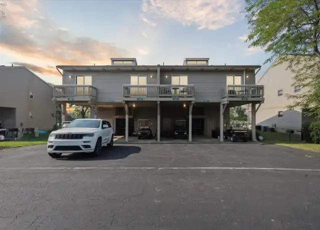 Property at 8864 W Canada Goose Ct, Oak Harbor, OH, 43449, 1 bed, 1 bath, [object Object]