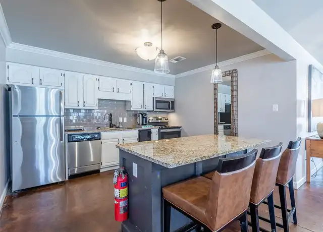 Property at Foothills Apartments - 2401 Lakeview Rd, North Little Rock, AR, 72116, 1-3 bed, 1-2 bath, [object Object]