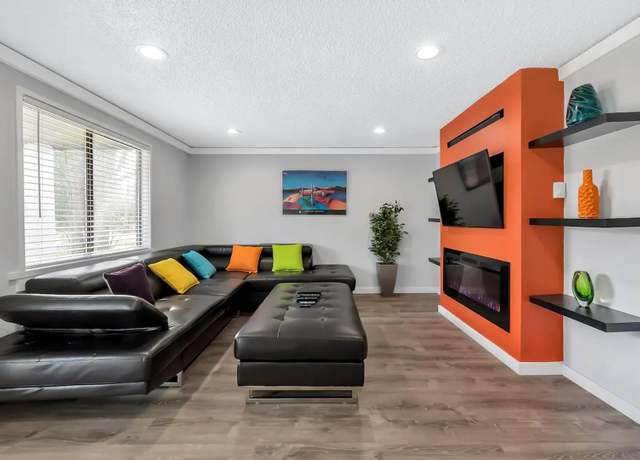 Photo of 8395 Harborview Rd Unit A, Blaine, WA 98230