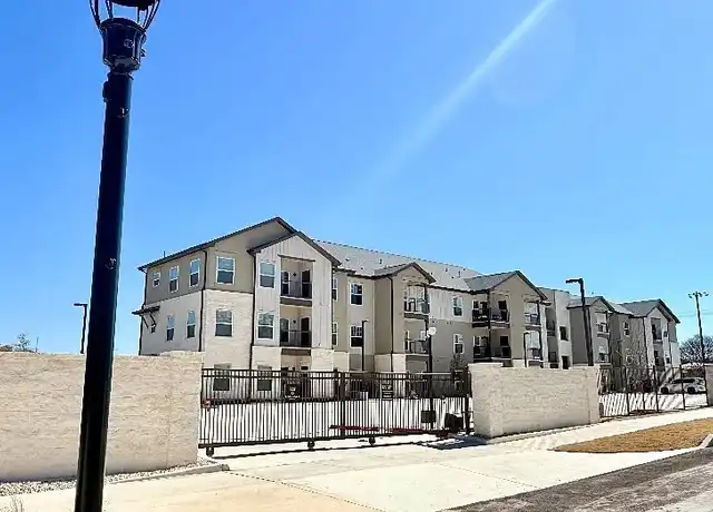 Property at BARONS PARK - 202 E Ufer St, Fredericksburg, TX, 78624, 0-3 beds, 1-2 bath, [object Object]