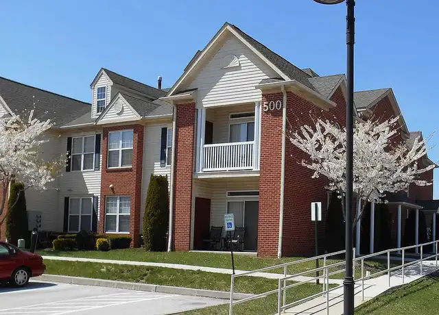 Property at Henderson Square I & II - 90 Monroe Blvd, King of Prussia, PA, 19406, 1-2 bed, 1-2 bath, [object Object]