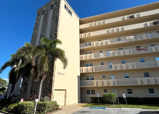 Property at 4040 Ironwood Cir Unit 504F, Bradenton, FL, 34209, 2 beds, 2 baths, [object Object]