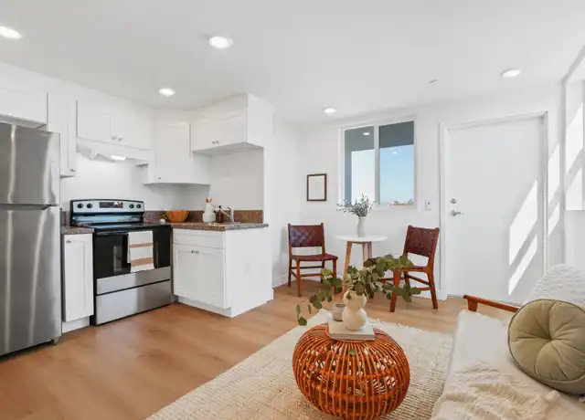 Property at 4325 Main St Unit 208, Los Angeles, CA, 90037, 1 bed, 1 bath, [object Object]