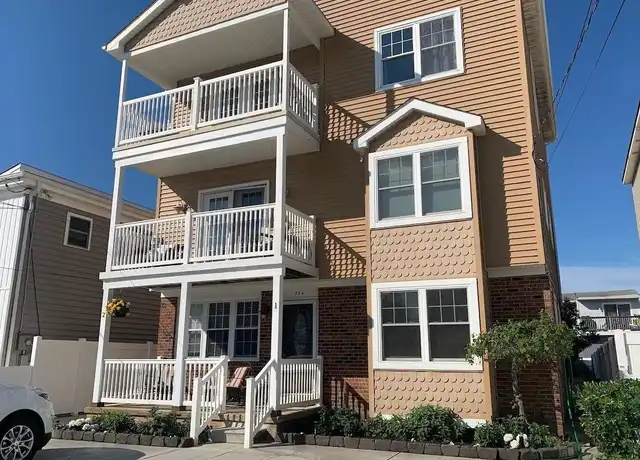 Property at 334 40th St S Unit 1, Brigantine, NJ, 08203, 2 beds, 1 bath, [object Object]