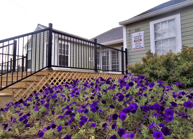 Property at Pier 39 Apartments & Townhomes - 7311 Back Bay Ct, Indianapolis, IN, 46214, 1-3 bed, 1-2.5 bath, [object Object]