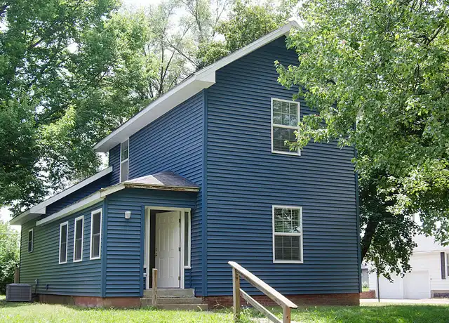 Property at 1017 W North St Unit 1, Muncie, IN, 47303, 4 beds, 2 baths, [object Object]