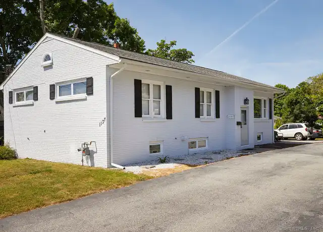 Property at 1137 Ocean Ave, New London, CT, 06320, 4 beds, 3 baths, [object Object]