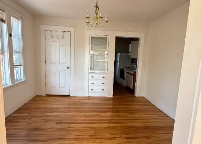 Property at 557 Pine St Unit P-3, Manchester, NH, 03104, 1 bed, 1 bath, [object Object]