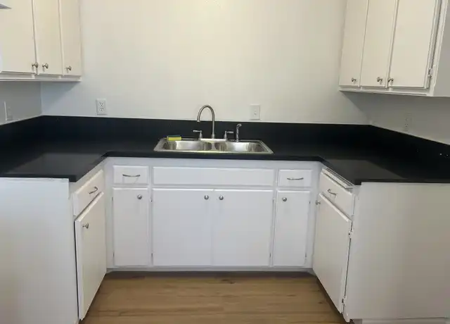 Property at 550 East Avenue H Unit 2, Lancaster, CA, 93535, 2 beds, 1 bath, [object Object]