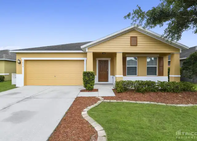 Property at 1617 Tamarind Rd, Davenport, FL, 33896, 4 beds, 2 baths, [object Object]