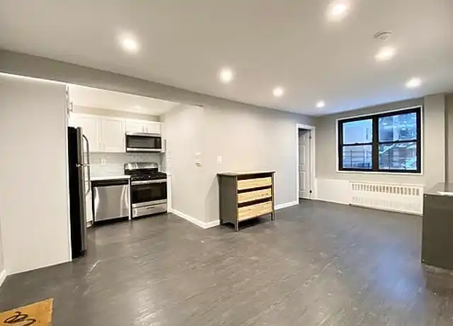 Property at 830 Magenta St Unit 5P, Bronx, NY, 10467, 2 beds, 1 bath, [object Object]