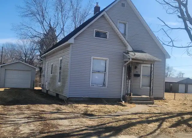 Property at 107 N State St, Danville, IL, 61832, 3 beds, 1 bath, [object Object]