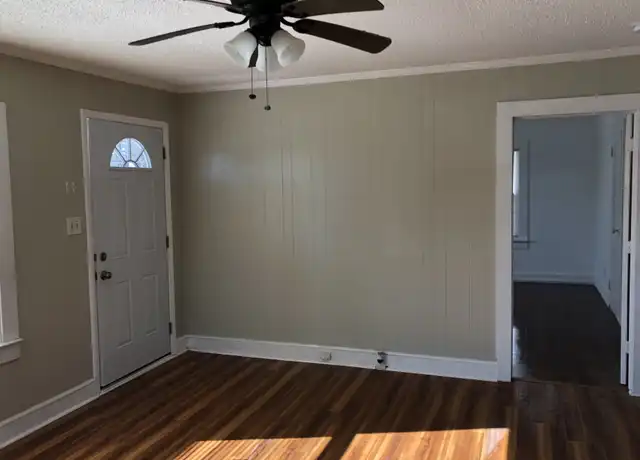 Property at 1046 Ebenezer Ave, Rock Hill, SC, 29733, 2 beds, 1 bath, [object Object]