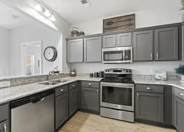 Property at 757 Saltmeadow Bay Dr, Virginia Beach, VA, 23451, 1-3 bed, 1-2.5 bath, [object Object]