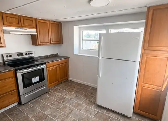Property at 117 Beach Dr Unit 14, Fort Walton Beach, FL, 32547, 2 beds, 1 bath, [object Object]