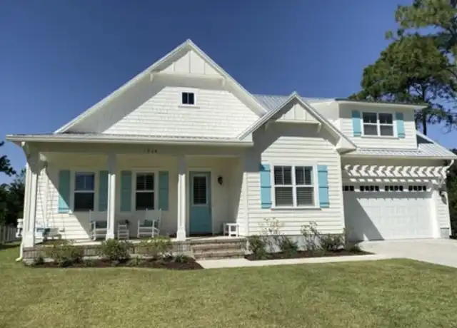 Property at 1928 Springwood Dr, Wilmington, NC, 28409, 4 beds, 3.5 baths, [object Object]