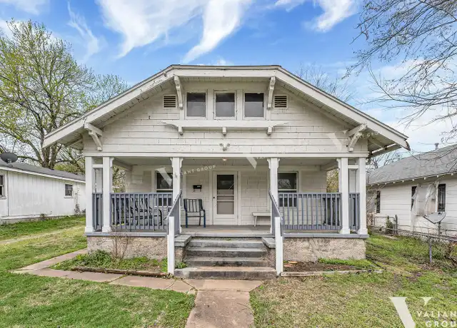 Property at 2445 N Main Ave, Springfield, MO, 65803, 2 beds, 1 bath, [object Object]