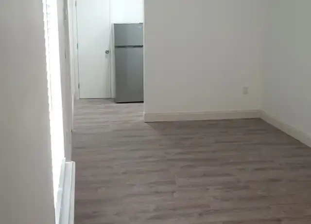 Property at 2813 Acapulco Dr Unit 2, Miramar, FL, 33023, 1 bed, 1 bath, [object Object]