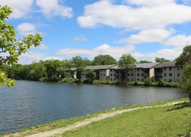 Property at 716 W Grand Ave, Eau Claire, WI, 54703, 2 beds, 1.5 baths, [object Object]