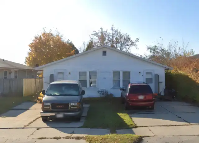 Property at 1111 35th St Unit B, Two Rivers, WI, 54241, 2 beds, 1 bath, [object Object]