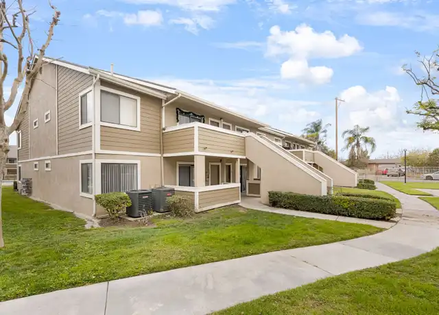 Property at 904 Fairway Ave Unit 182, Colton, CA, 92324, 1 bed, 1 bath, [object Object]